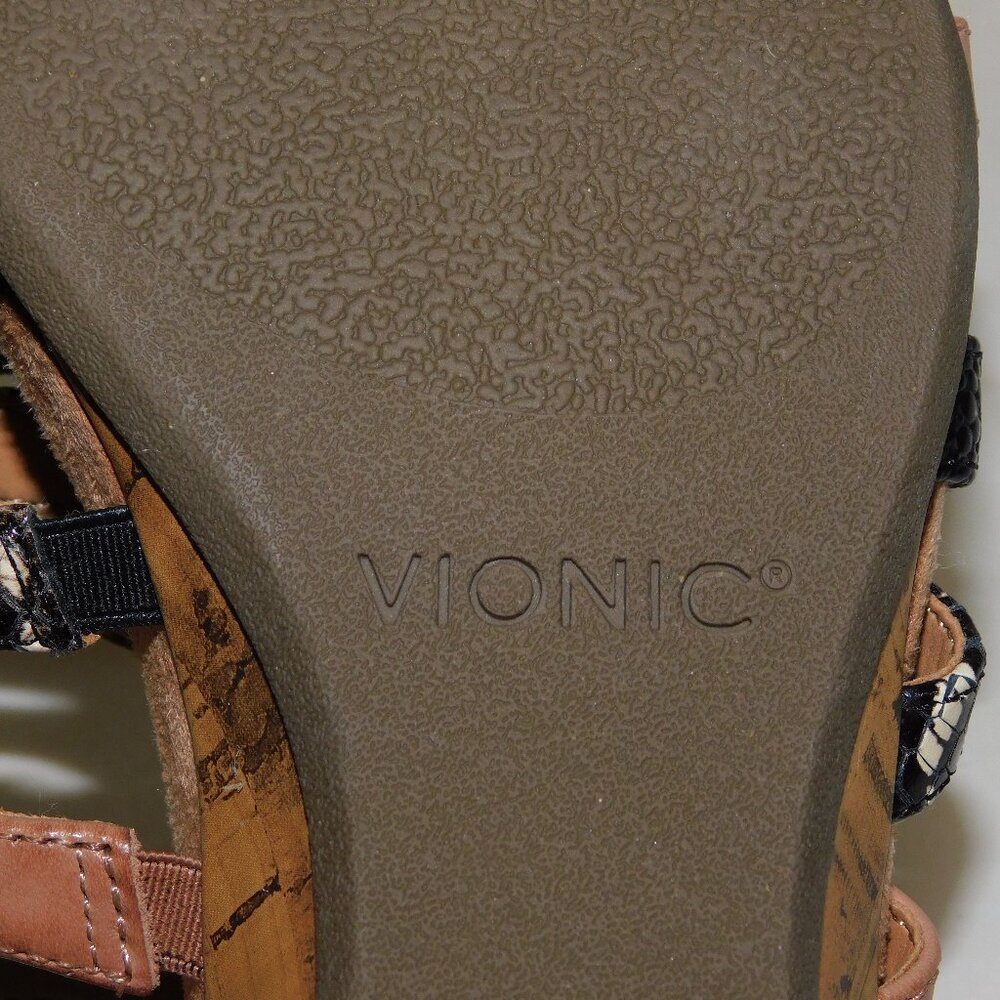 Vionic Tess Snakeskin Embossed Multi Strappy Leather Wedge Sandals Size 9 - Picture 10 of 10